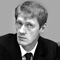 Михаил Ушаков 